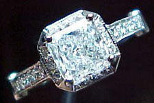 Semi-Mount- Solitaire Halo style with diamonds