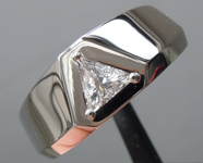 SOLD...0.32ct E VS2 Trilliant Diamond Ring R10270